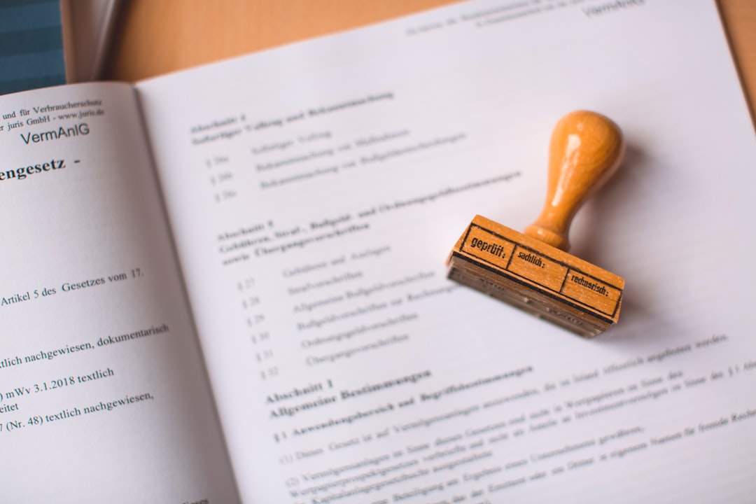 Annuaires web pour professions réglementées : s'inscrire sans risque